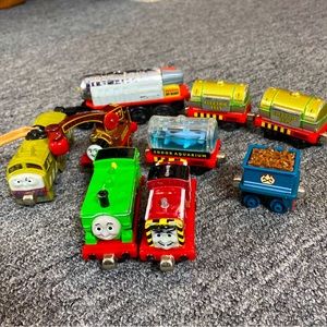 Thomas and Friends diecast Harvey and Salty, Shark Car Duck Lot of 9 Trains